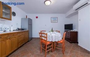 Awesome Home In Koromacno With House Sea View - Image 2