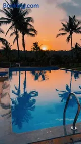 SaaviRa Hillside Resort - Image 2
