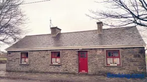 2 Bed Flat - Sleeps 4 - Garden - Parking - Wifi - Image 2