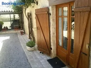 CHAMBRE A LA CAMPAGNE - CHARENTE - Image 3