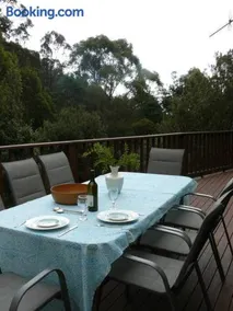 Gumleaves Bush Retreat - Image 4