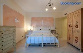 Gorgeous Home In Servigliano - Image 3