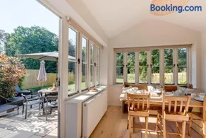 2 Bed in Holt oc-t24825 - Image 3