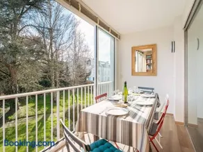 Appartement 3 pièces à La Trinité-sur-Mer avec parking, vue sur port - Image 1