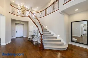 Escape to Luxury Newport Coast Pelican Gated Home - Image 3