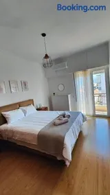 Antonia's city apartment - Image 3