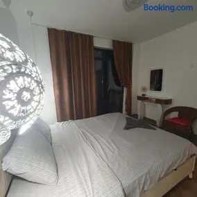 Apartments with sea view - Image 4