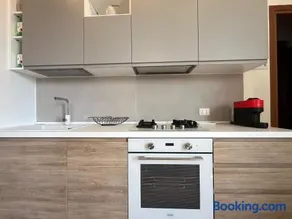 Monica House - Image 3