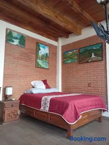 "Arte en el desván" Rustic loft - Desván rústico - Image 4