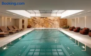 Noa Collection U360 Apartments - Image 1