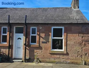 Quay cottage Annan - Image 1