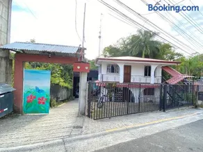 Blue Morpho House B&B - Image 5