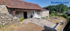 CASA RURAL DE 300 AÑOS CON SILENCIO y TRANQUILIDAD - Image 4