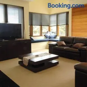 Blue Sky Lodge - Image 5