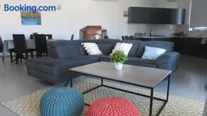 St Julians Central luxury apartment - Image 1