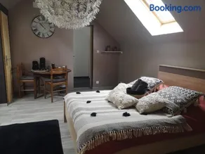 Agréable chambre privée avec entrée indépendante - Image 1