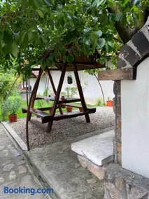 Pensiunea Roșu - Image 2
