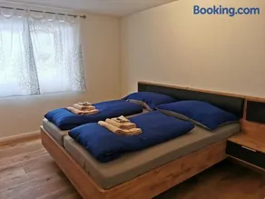 Beautiful 4-room apartment with 8 sleeping places - Image 2