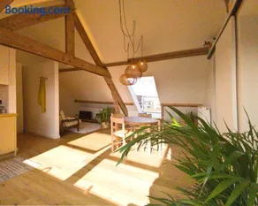 RUIMTEZICHT cosy appartement with sauna - Image 1