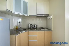Studio at Newport World Airport Area Prime Location - Image 4