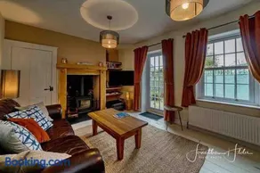 Stay in our beautiful 1850’s Coastguards Cottage. - Image 5
