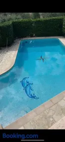 2 pièces dans villa avec piscine & parking -Cannes à 10 mns - Image 1