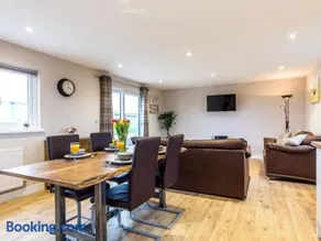 2 Bed in South Molton oc-78097 - Image 4