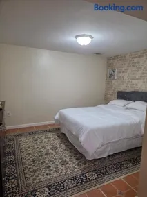 Two bedroom basement apartment in quiet neighborhood - Image 2