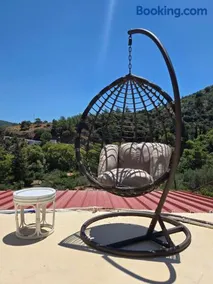 Annoula's place - Image 2