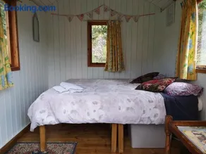 Stybeck Farm Shephards Hut - Image 4