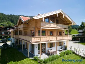 Chalet Viol - Image 1