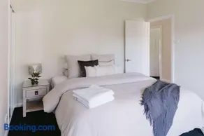Semillon Retreat - Image 4