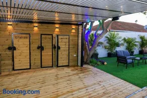 Beeri BaKfar - Private Pool Suite - Image 3