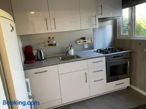Mooie chalet met grote tuin dichtbij Amsterdam - Image 2