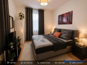 Bright and Elegant Private Room - Image 2