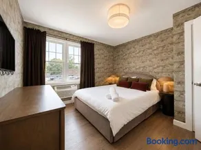 Westville Haven Modern 2BR Near Yale - Image 4