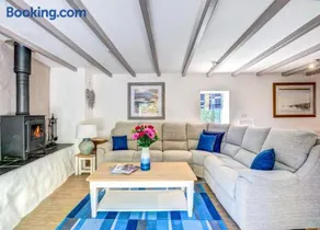 3 Bed in Nr St. Keverne oc-tremen - Image 5