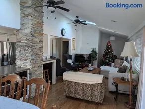 Long term only - 4BR Riverfront Retreat with Private Pool and Yard - Image 2