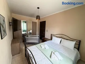 Aristides Guesthouse - Image 4