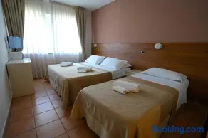 Hotel Riggioni - Image 3