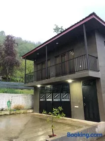 Guest House in the mountaims Gocha - Image 1