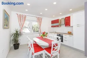 Apartment Kate - Image 1
