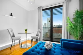 Stylish Arcadian Apartment - Balcony - Parking - Netflix 43A - Image 5