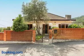 Casa Yunger - Image 1