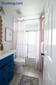 Escape to Secluded Spa, Heated Pool, Game Room, Firepit Near Crystal and Rainbow Rivers - Image 1