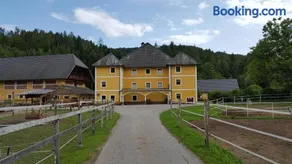 Ferienwohnungen Gut Seebacher - Image 1