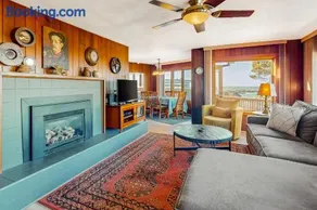 Oceanview Home with Guest Cottage & Artist Studio - Image 3