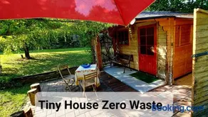 Natural Cottage Glamping Eco-Tiny House - Image 1