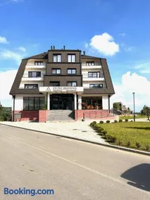 A 207-Fruske Residence - Image 1