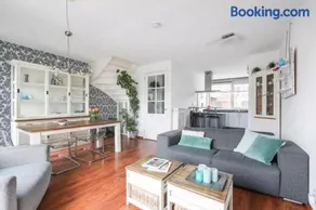 Family house near Amsterdam, private parking - Image 1